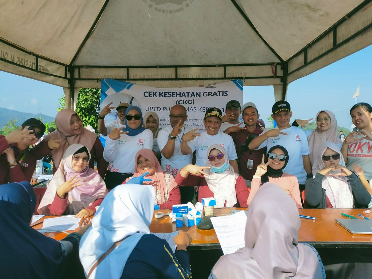Cek Kesehatan Gratis Grand opening CFD Jalan Lingkar Selatan Kertek