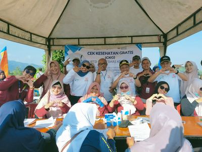 Cek Kesehatan Gratis Grand opening CFD Jalan Lingkar Selatan Kertek