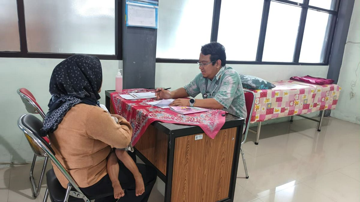 Konsultasi Ahli pada Balita Malnutrisi di UPTD Puskesmas Kertek 1